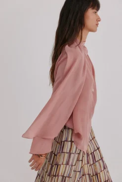 Guiada. Blusa con cruce asimétrico