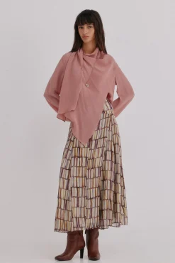 Guiada. Blusa con cruce asimétrico