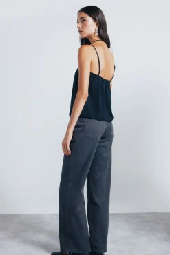 Jeans culotte tachas