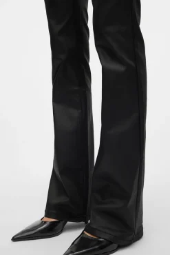 Jeans flared de mujer efecto polipiel