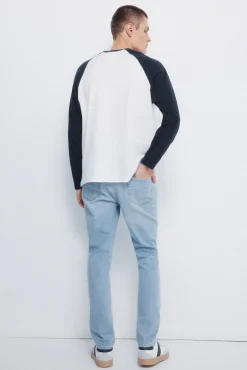 Jeans lavado claro slim fit