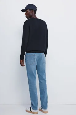 Jeans lavado medio slim fit