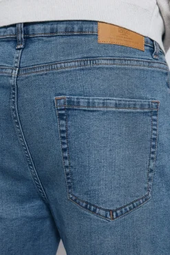 Jeans sobretintados slim fit