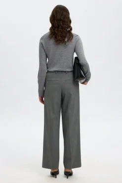 Jersey 100% lana merino.