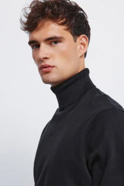 Jersey básico cuello alto