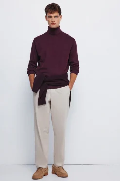 Jersey básico cuello alto