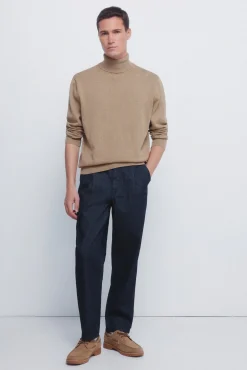 Jersey básico cuello alto