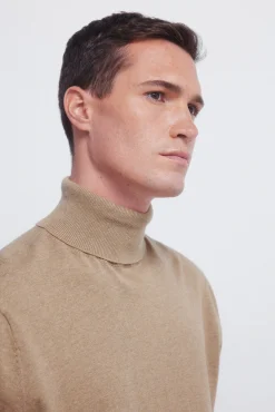 Jersey básico cuello alto