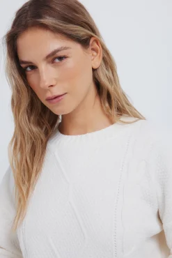 Jersey chenilla cable knit