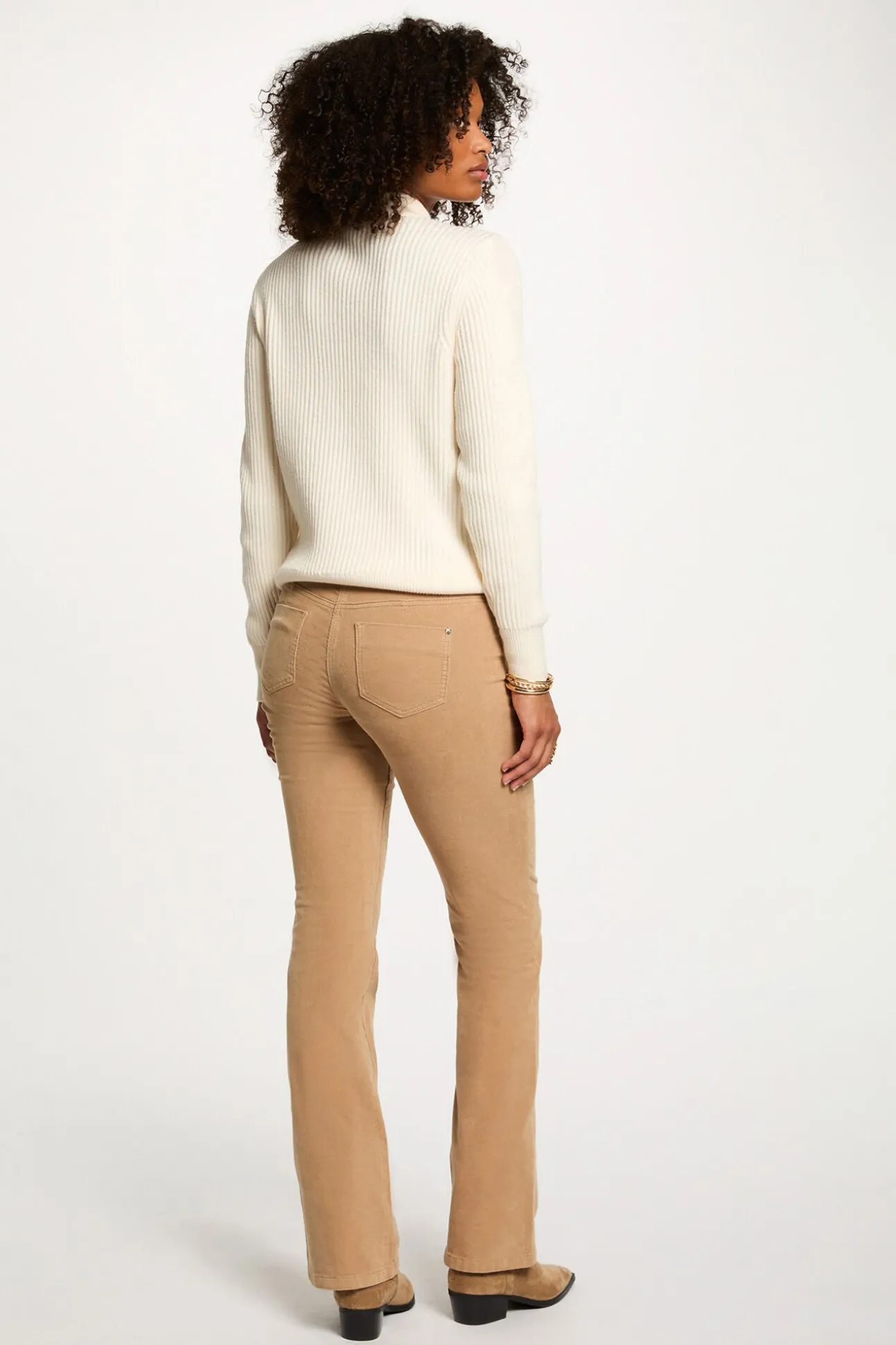 Jersey corto de cuello alto