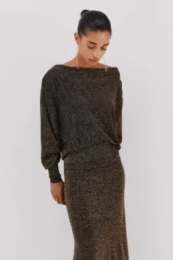 Jersey cuello drapeado.