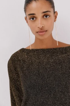 Jersey cuello drapeado.