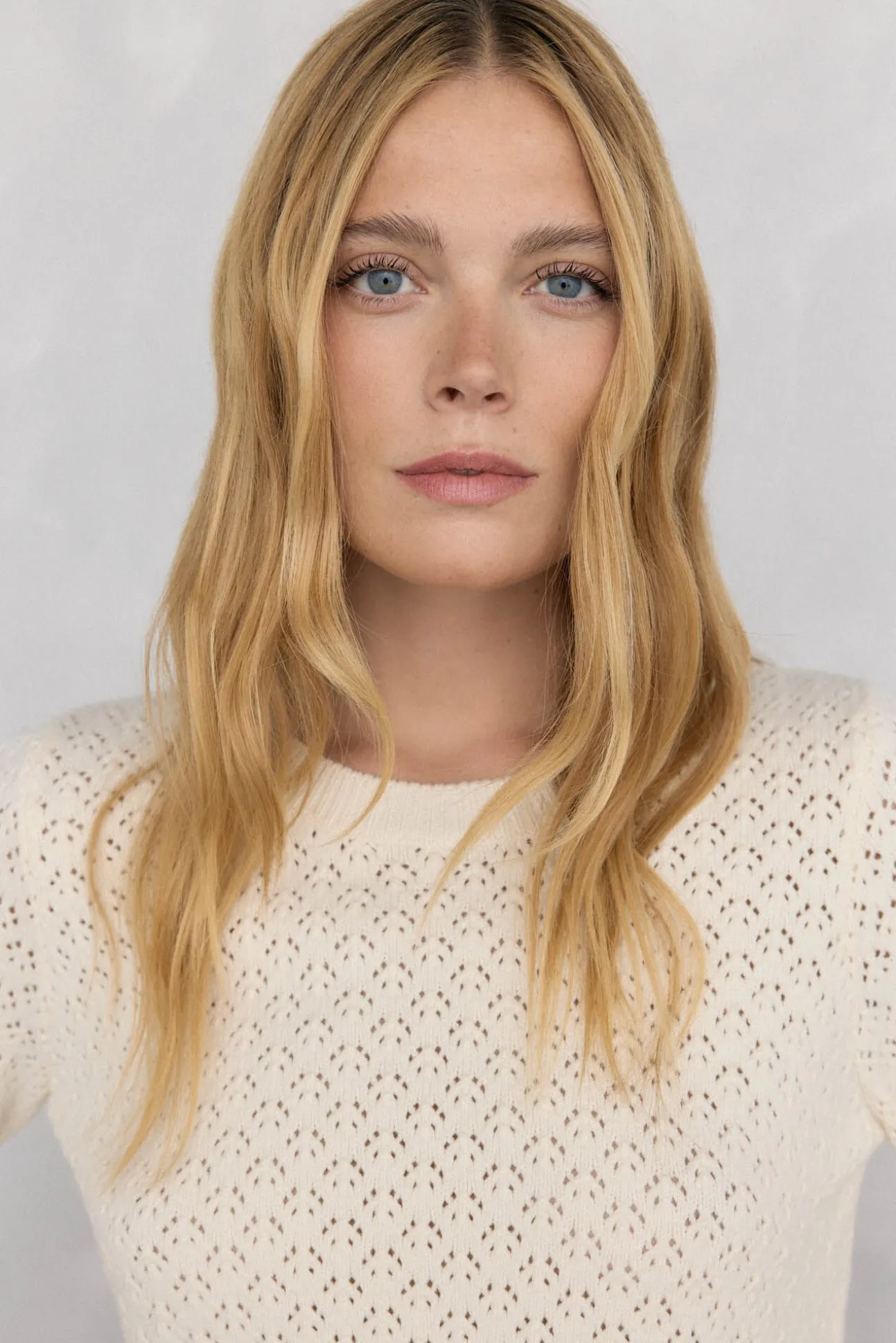 Jersey fantasía calada manga acampanada