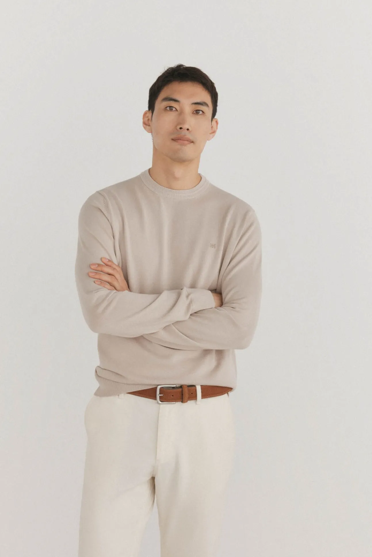 Jersey fino algodón premium cuello redondo