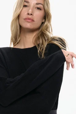 Jersey hombros descubiertos