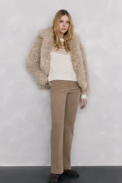 Jersey jacquard geométrico