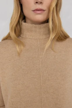 Jersey lana cuello cisne costura central