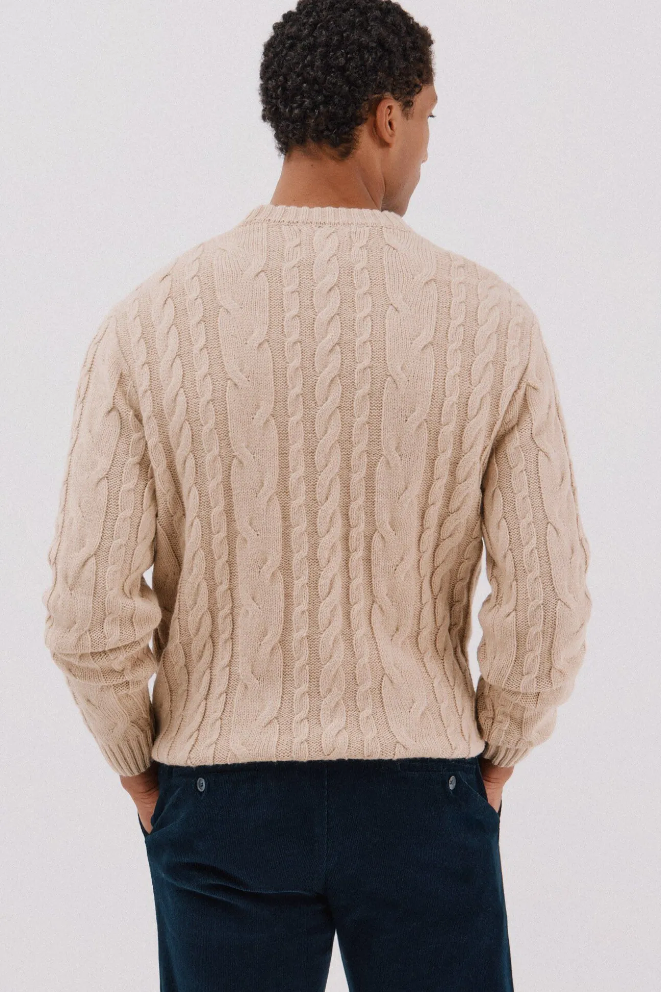 Jersey lana trenzado cuello caja