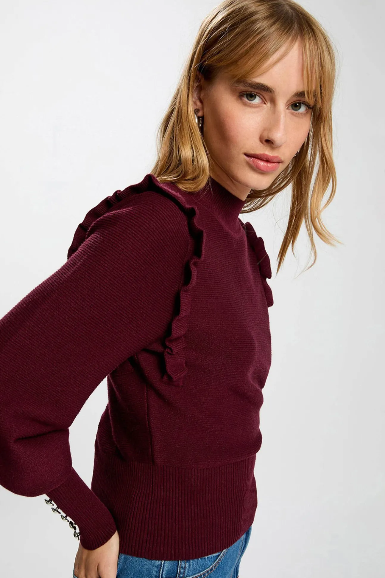 Jersey manga larga con volantes