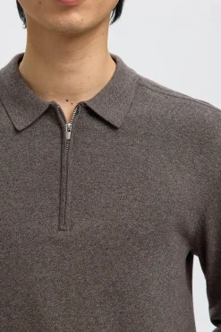 Jersey polo media cremallera 100% algodón.