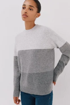 Jersey suave franjas