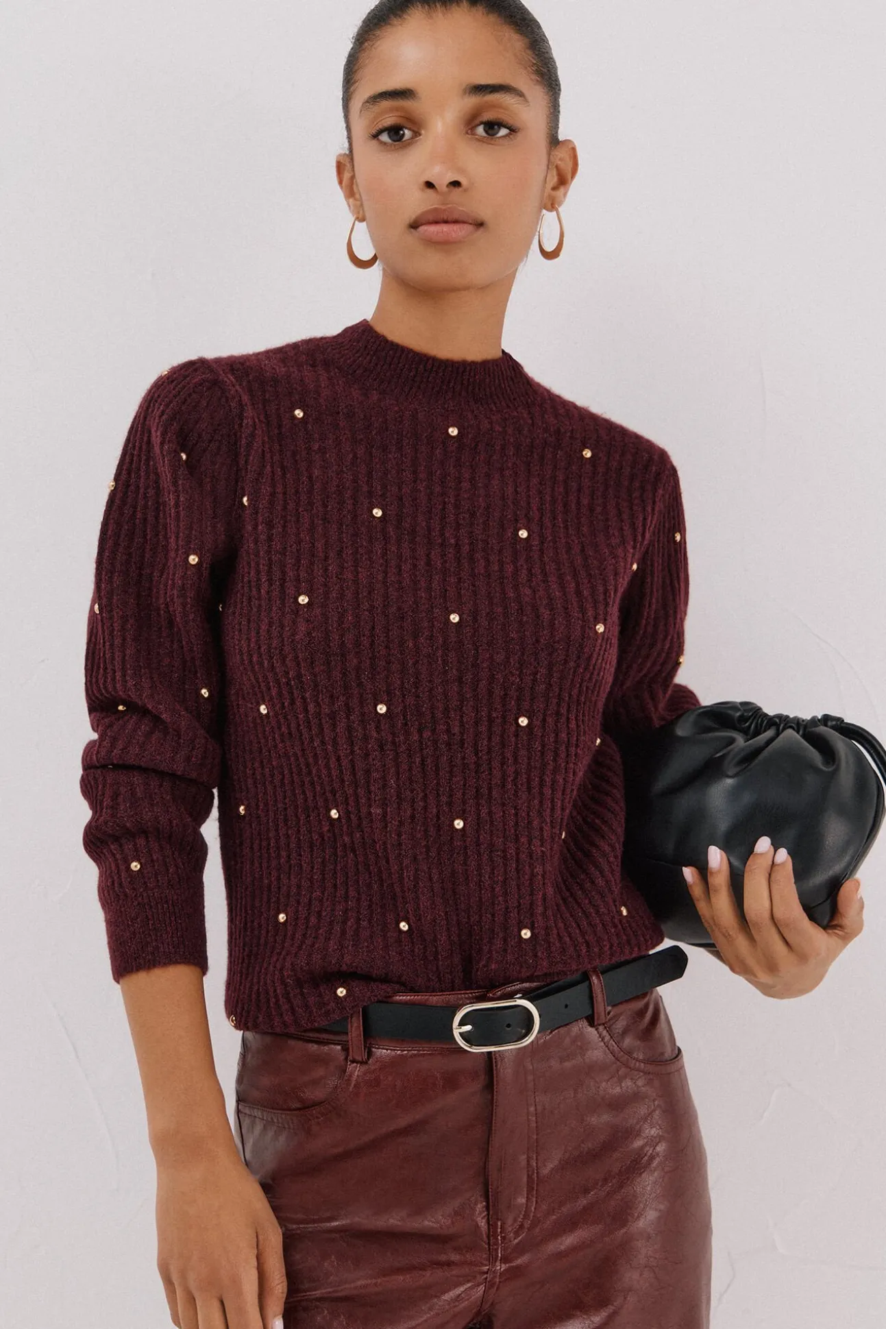 Jersey tachas doradas