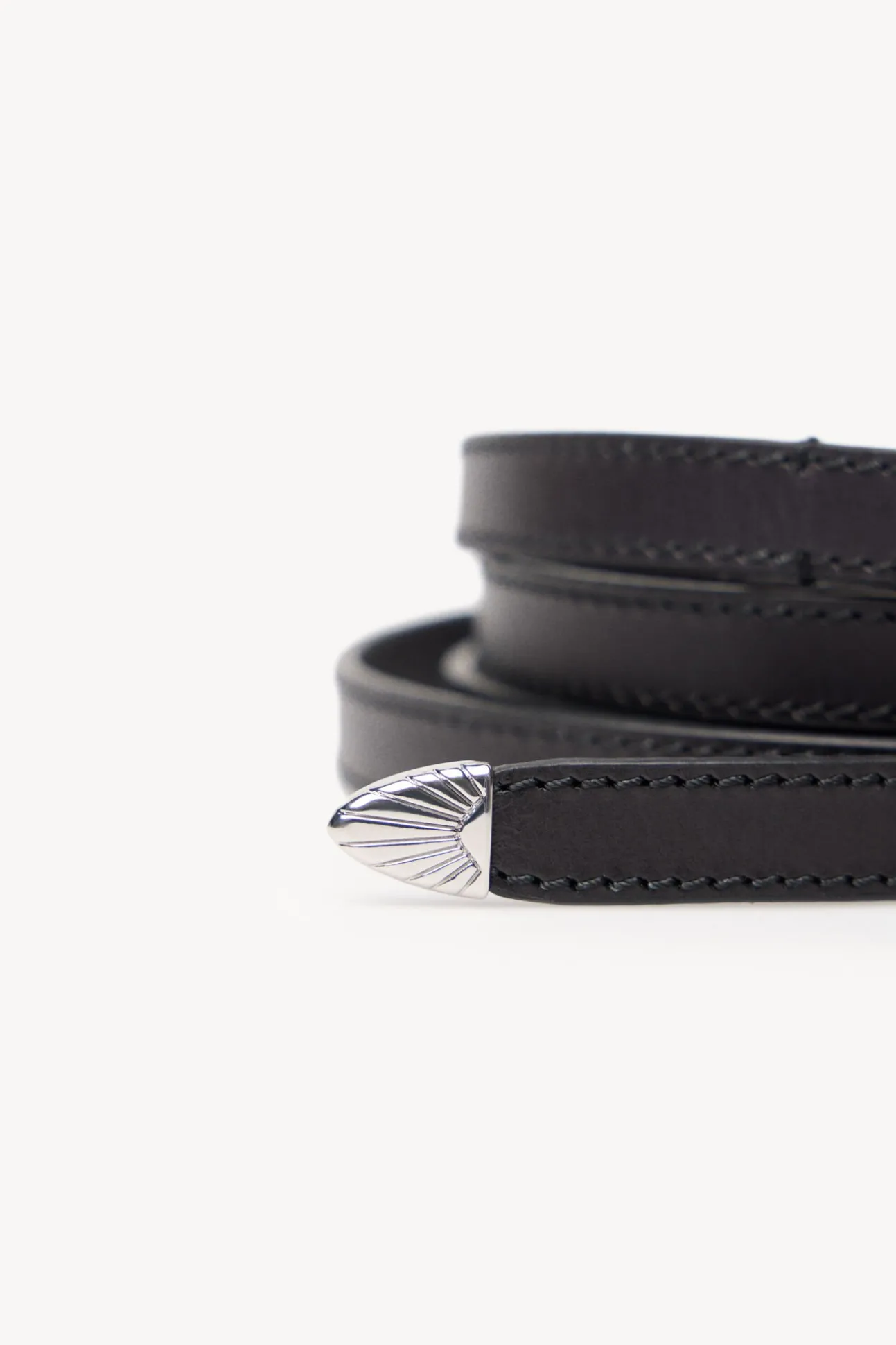 Liez. Cinturón doble vuelta piel