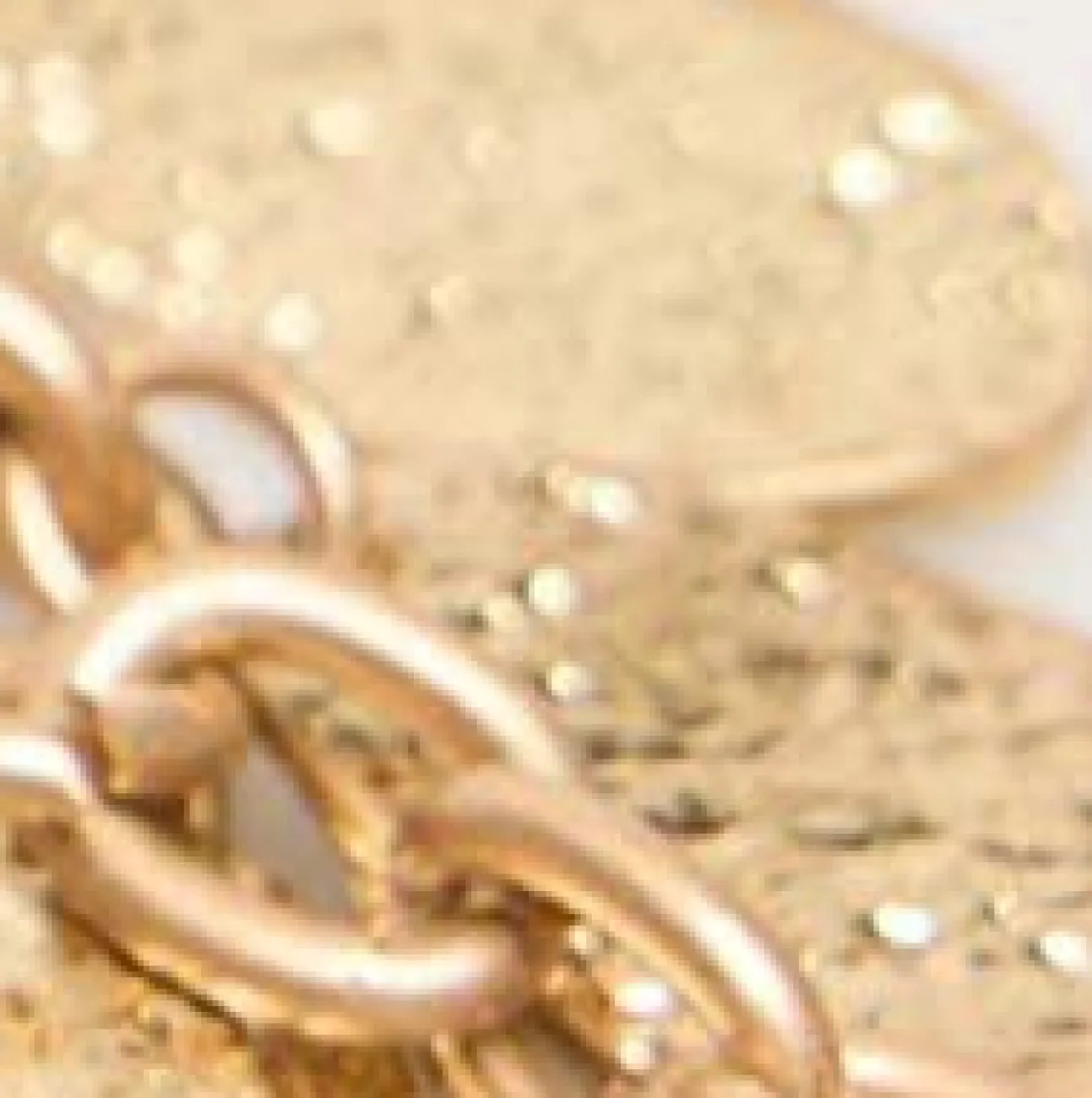 Lucy. Collar eslabones bañado en oro