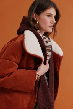 Maider. Bufanda con capucha