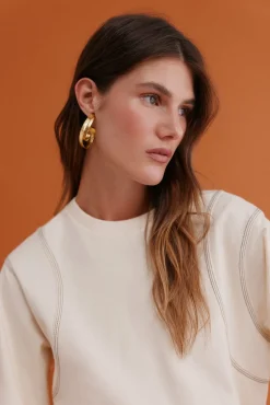 Mila. Sudadera bordada