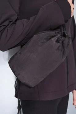 Mini bolso bandolera nylon negro satinado