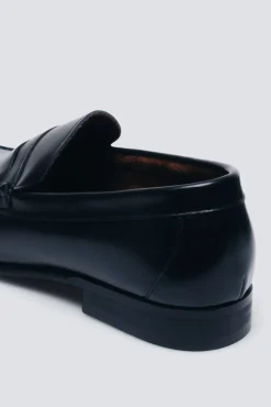 Mocasín piel antifaz