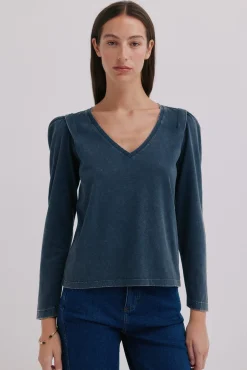 Monserrat. Camiseta efecto lavado