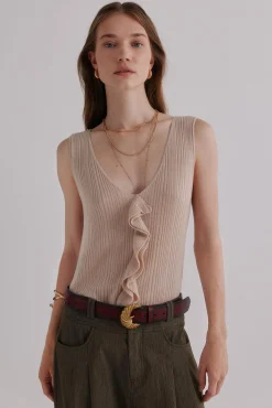 Nahia. Top con volante