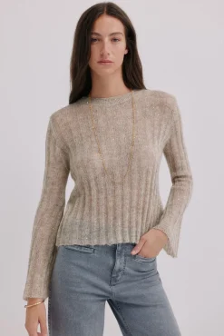 Neus. Jersey cuello redondeado