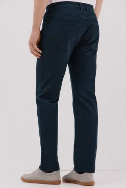 Pantalón 5 bolsillos color regular fit