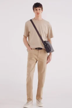 Pantalón 5 bolsillos color slim fit