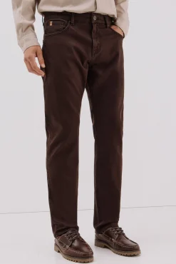 Pantalón 5 bolsillos color regular fit