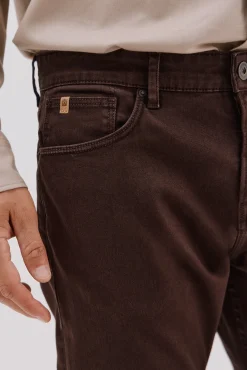 Pantalón 5 bolsillos color regular fit