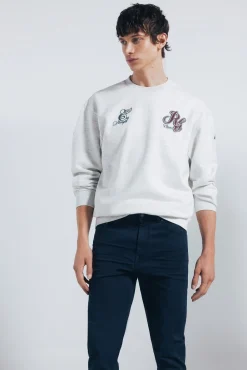 Pantalón 5 bolsillos color slim fit