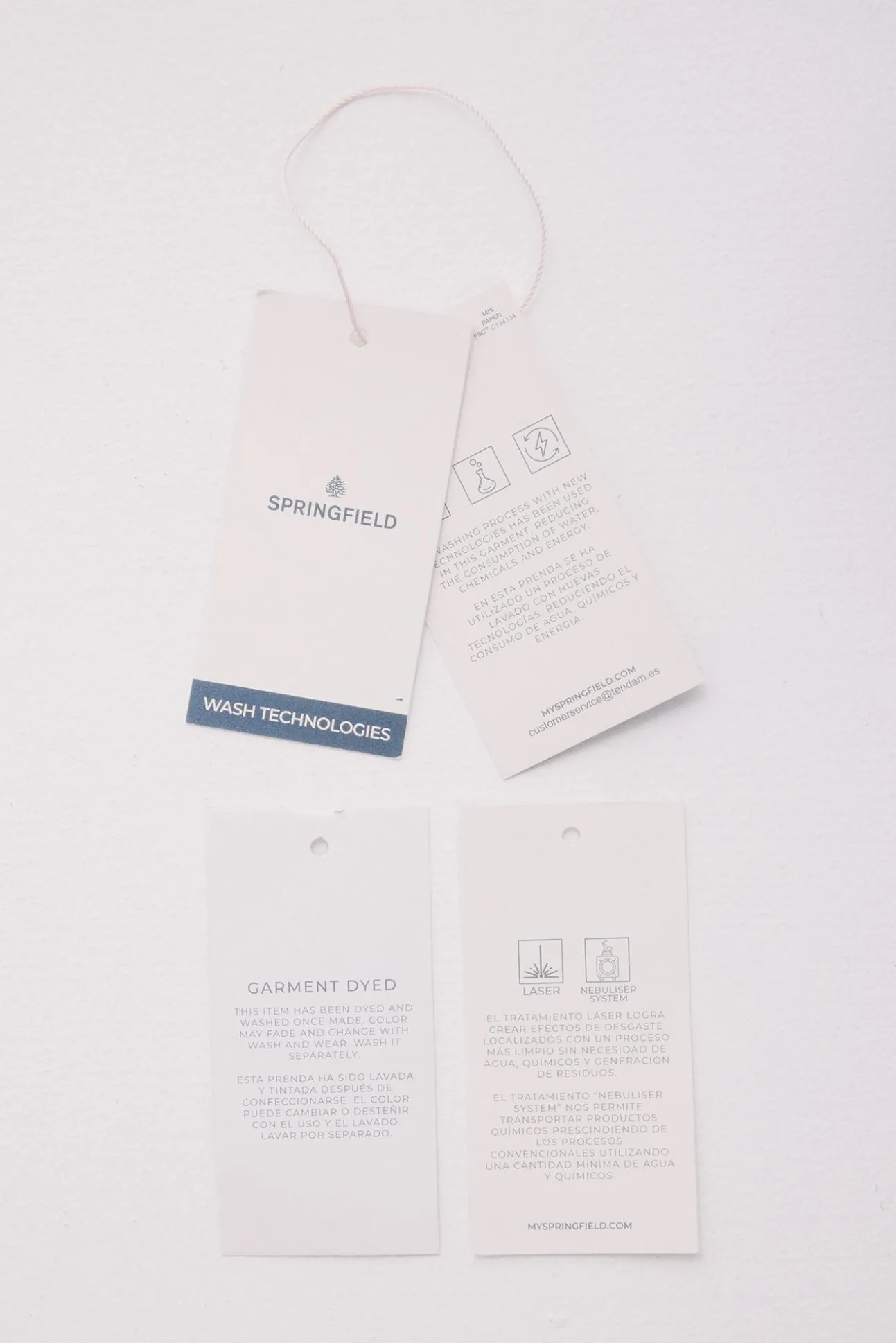 Pantalón 5 bolsillos color slim fit