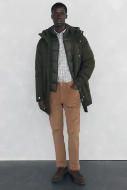 Pantalón 5 bolsillos pana slim fit