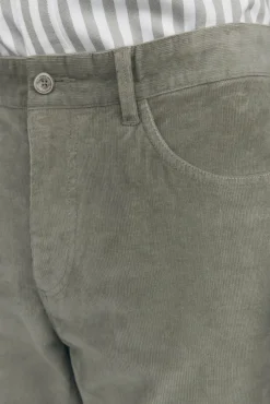 Pantalón 5 bolsillos pana slim fit