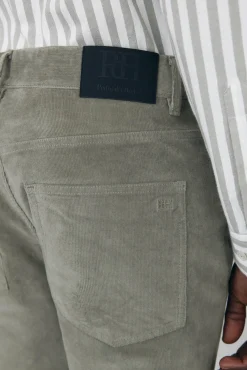 Pantalón 5 bolsillos pana slim fit