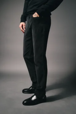 Pantalón 5 bolsillos slim fit pana