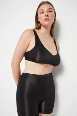 Pantalón acabado invisible