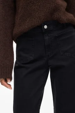 Pantalón ancho con bolsillos delanteros