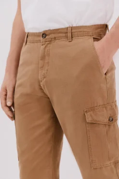 Pantalón cargo