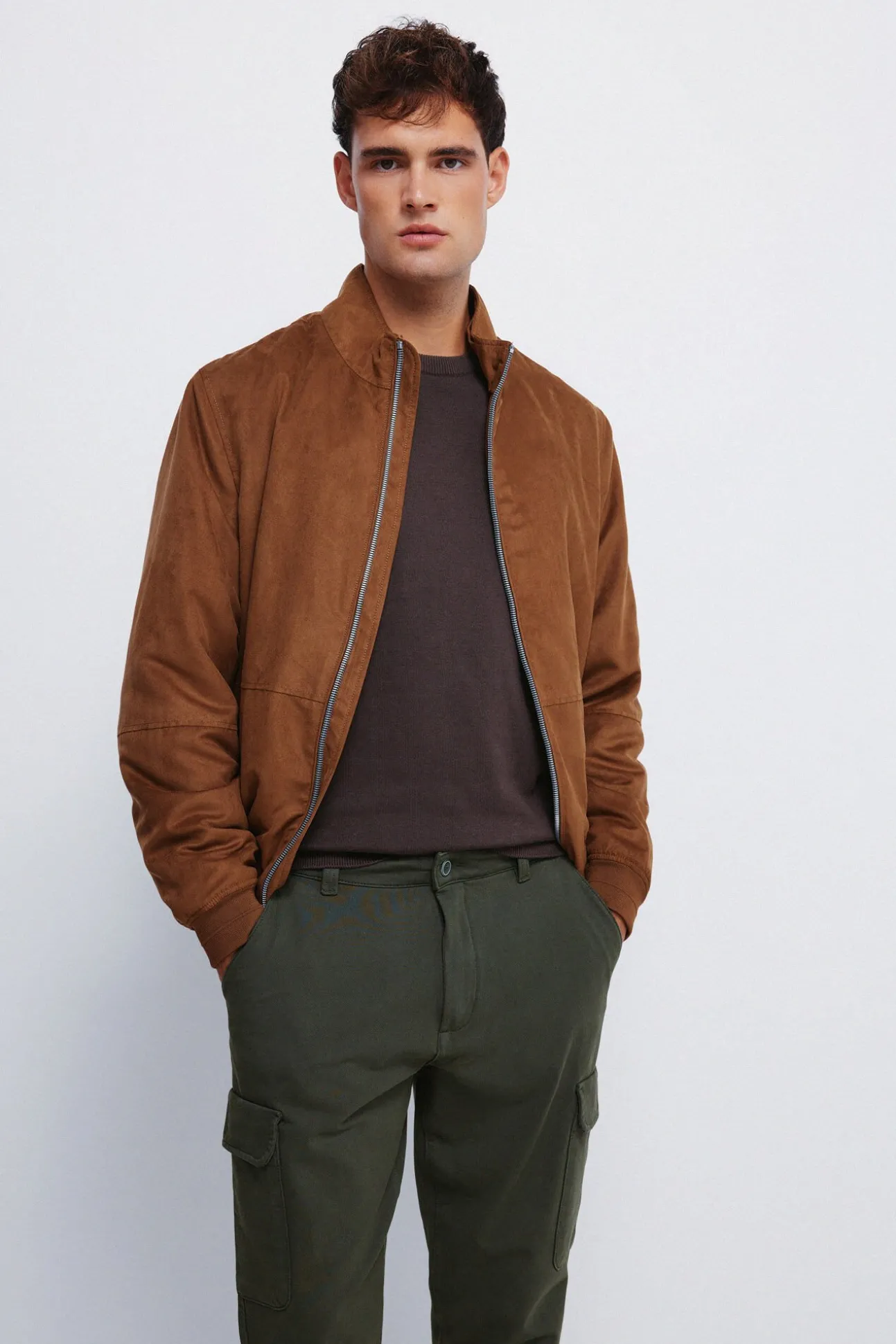 Pantalón cargo comfort fit