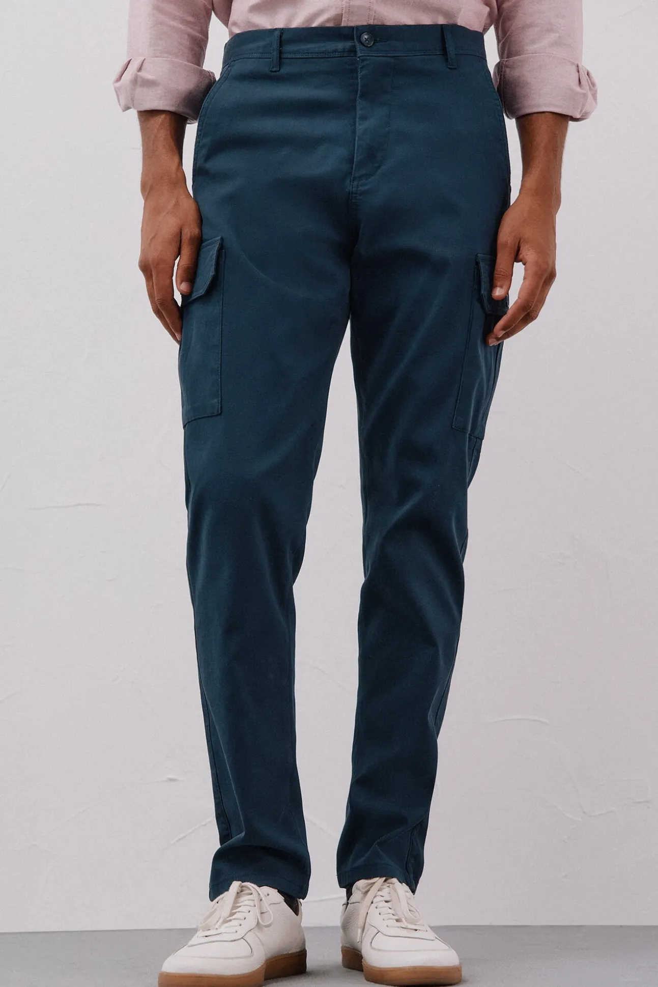 Pantalón cargo ligero